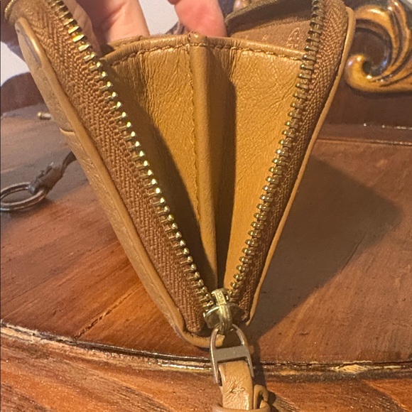 Tory Burch Pebbled Leather Zip Wallet in Saddle - Picture 9 of 11